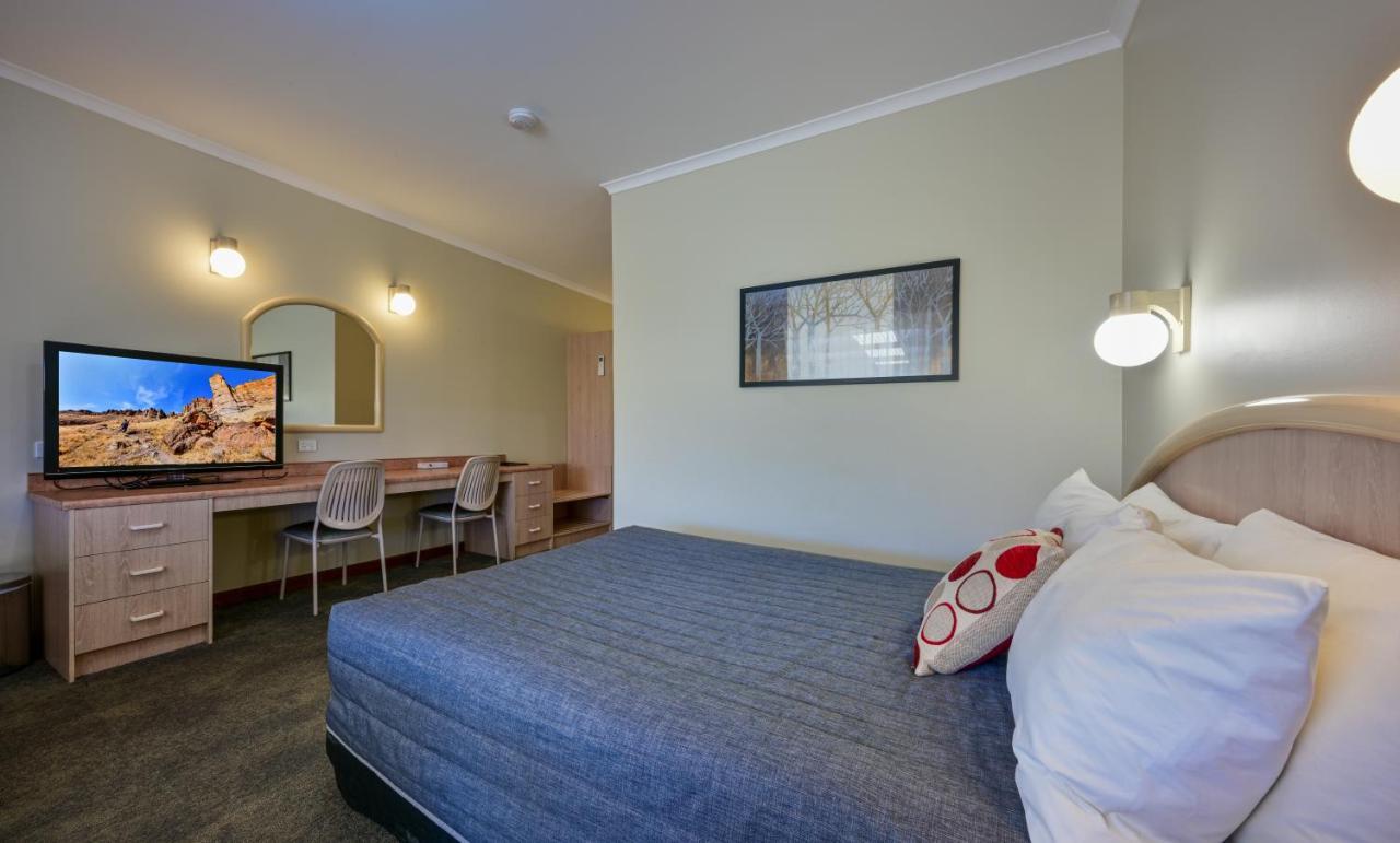 Westland Hotel Motel ไวอาลา ภายนอก รูปภาพ